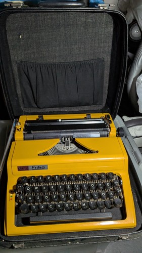 Ddr reiseschreibmaschine daro - reiseschreibmaschine,